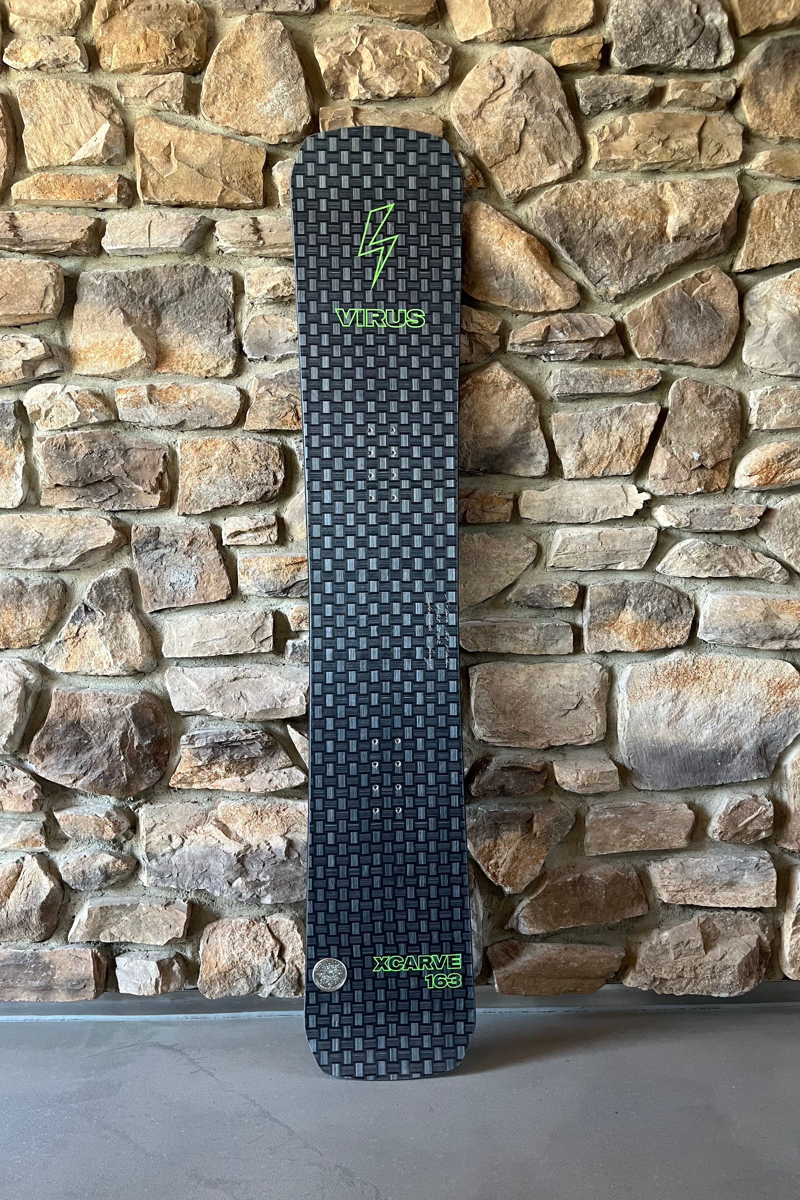 X-Carve carbon Virus Snowsports