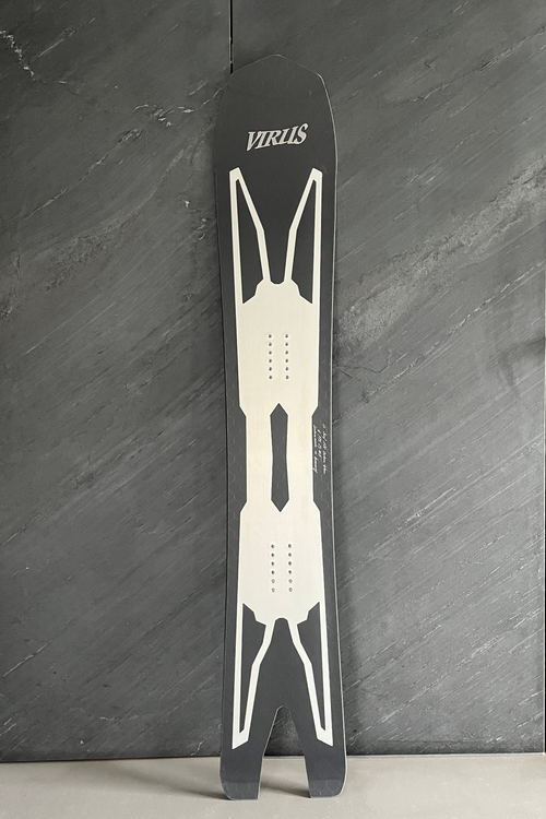 Le Surf Pro - CarbonTitan Virus Snowsports